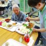 大東家の食卓…サンドイッチ・おにぎりバイキング